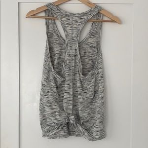 Lululemon tank with tie back size 6